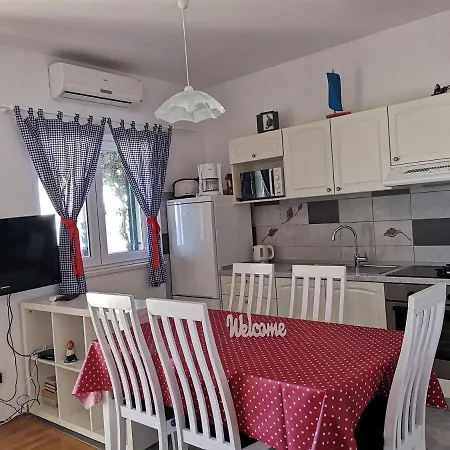Fortudor Apartment *