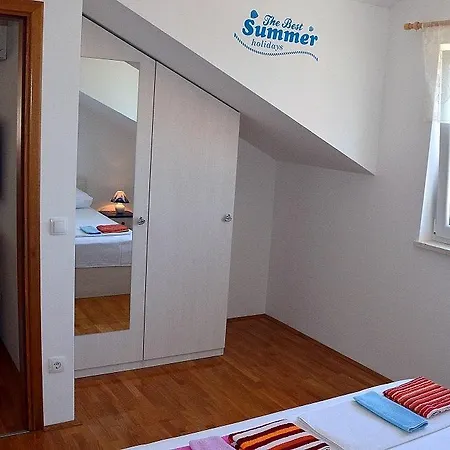 Fortudor Apartmán Milna (Hvar)