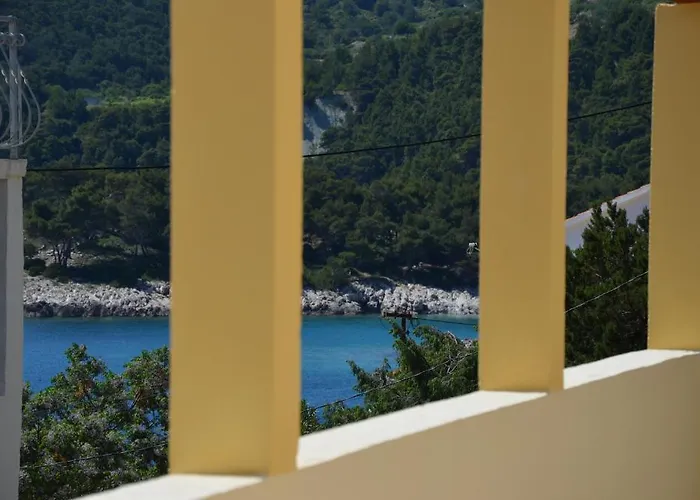 Fortudor * Milna (Hvar)